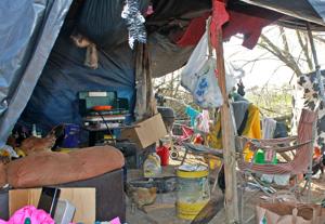 kb_homelesscamp004.jpg
