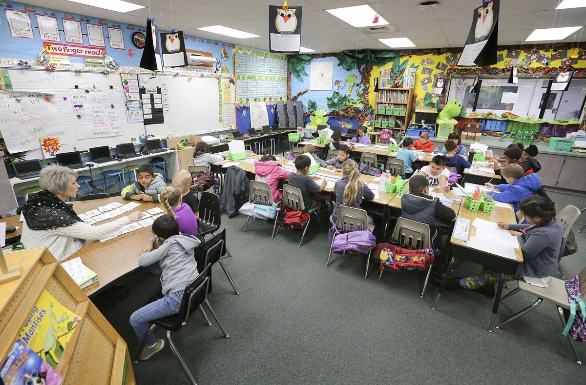 10 THINGS YOU NEED TO KNOW About Betsy Devos News