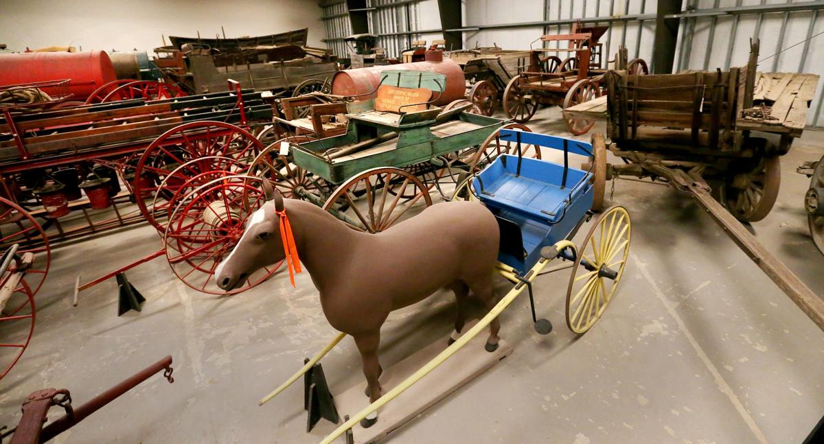 Museum can�t show us the cool stuff until the clutter is