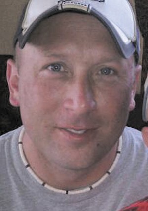 Stephen Lee Davis - Bloomer Advance Newspaper: Obituaries