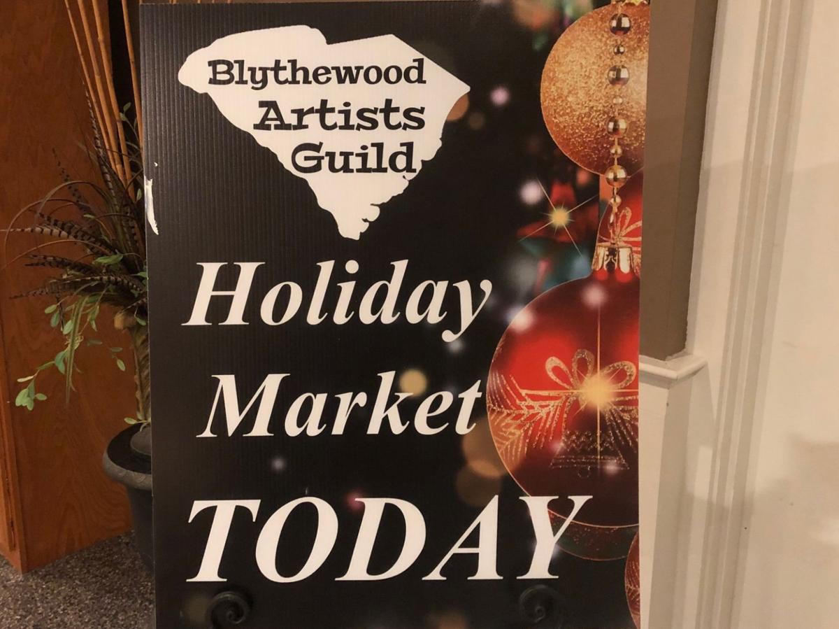 holiday market sign.jpg