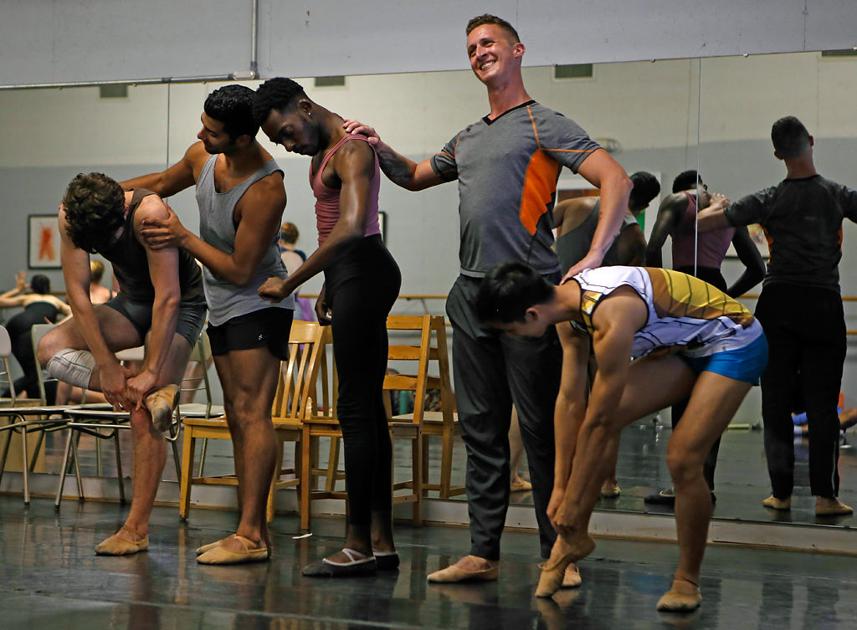 Missouri Contemporary Ballet prepares to challenge traditional ideas of classical ballet - Columbia Missourian