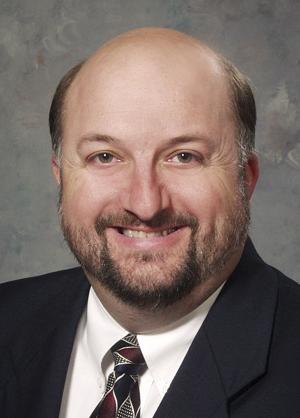 Wise, Moffatt prepare for Limestone circuit judge runoff race - Decatur