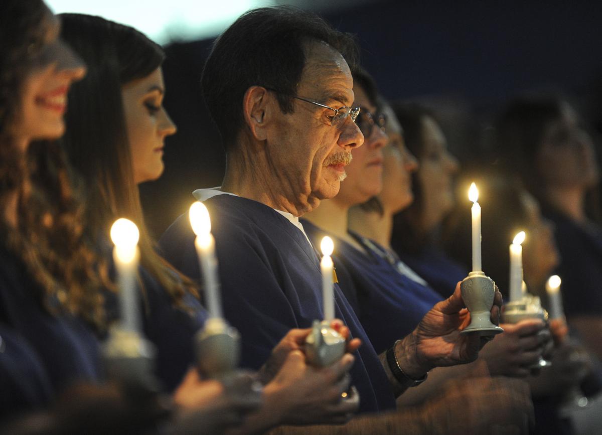 Nursing Class of 2017's Candlelight Ceremony News