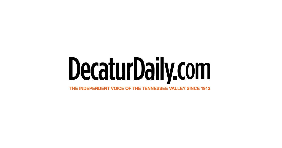 Prep roundup: Brewer downs Decatur Heritage in baseball