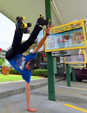 Dothan Sonic skating carhop aiming for national contest