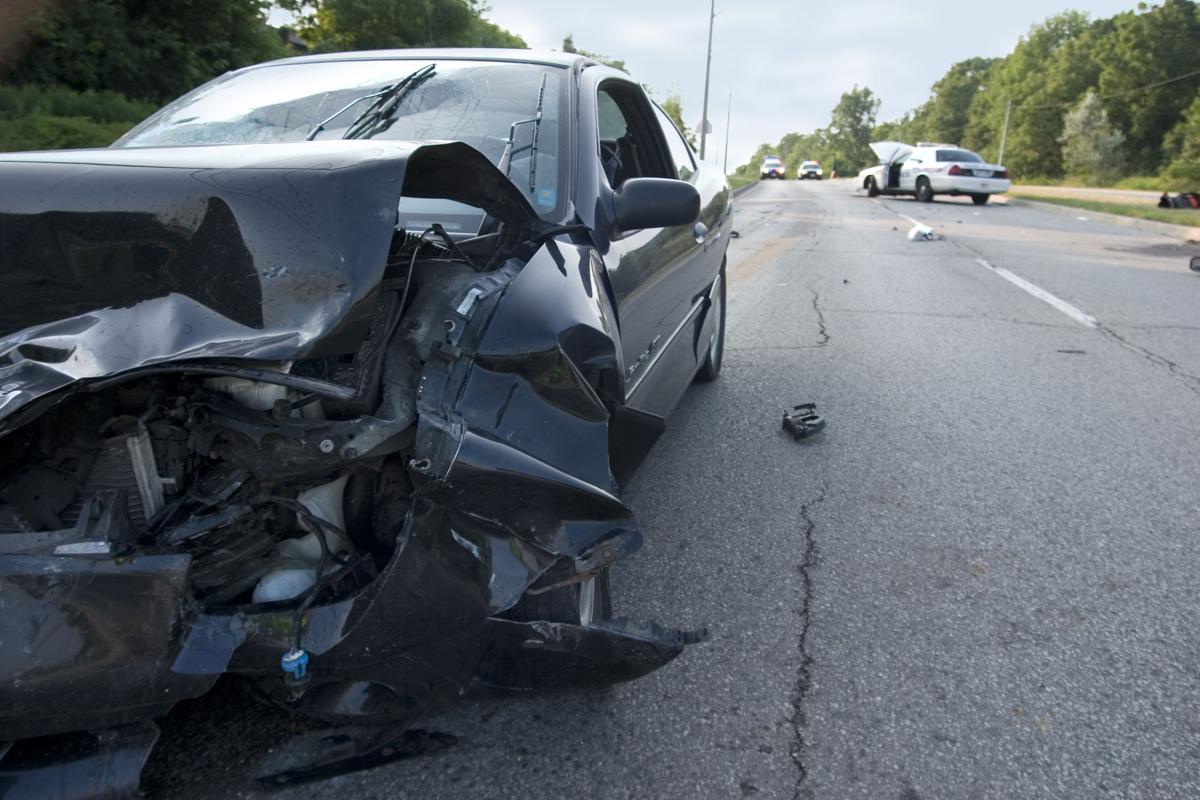 Two dead in Ozark wreck Local