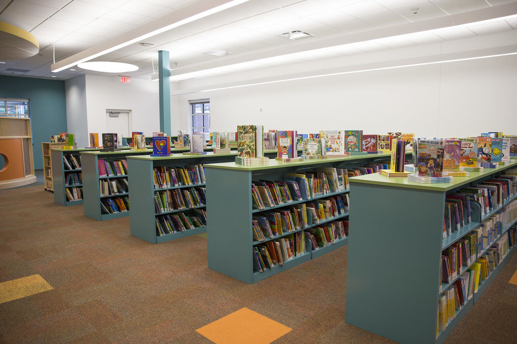 Lilburn leaders celebrate new City Hall, library opening