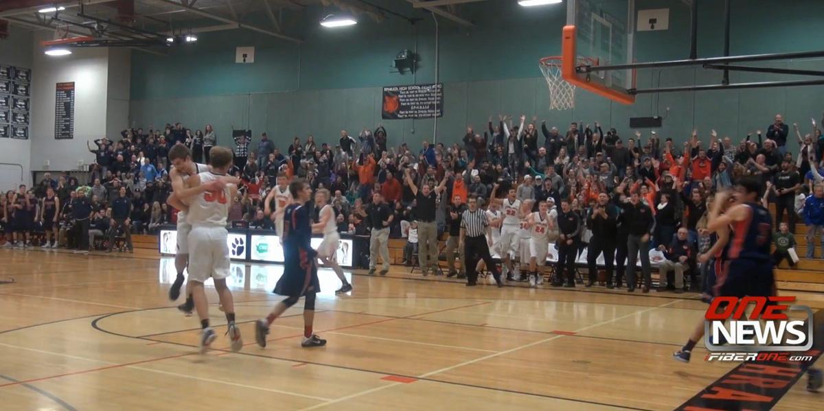 Ephrata beats Ellensburg 76-75 on layup at the buzzer ...