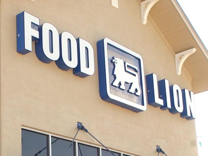 Food lion almost, accidentally, gives away the store Food Lion to pay $50,500 to worker who objected to schedule for religious beliefs | Local