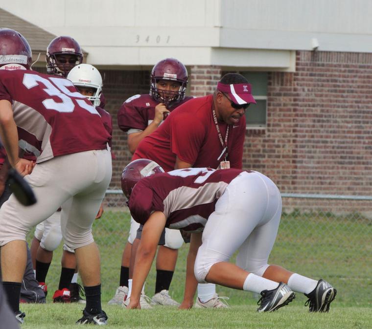 SEARCY ERA BEGINS Kangaroos begin spring with enthusiasm, new head ... SEARCY ERA BEGINS Kangaroos begin spring with enthusiasm, new head ...