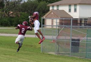 SEARCY ERA BEGINS Kangaroos begin spring with enthusiasm, new head ... SEARCY ERA BEGINS Kangaroos begin spring with enthusiasm, new head ...