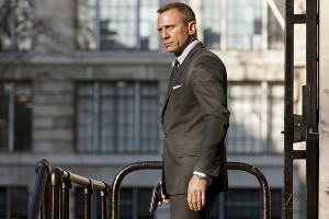 111612-div-movieskyfall