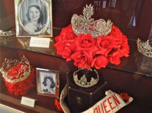 Queens’ crowns