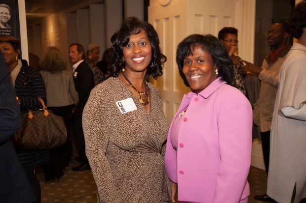 Darlene Davis, Pam Webb