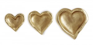 8 Aerin_nestingheartdisheslnup_small
