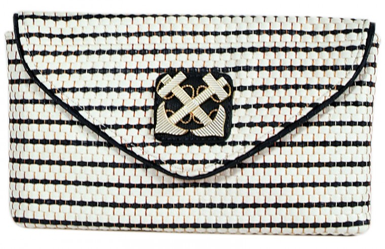 fashion0706_LillyPltzrClutch.jpg
