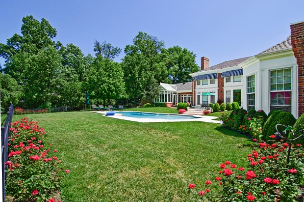 F__ Garden and Pool Back of House_0213.jpg