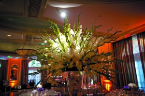 1021_ELwed5_table.jpg