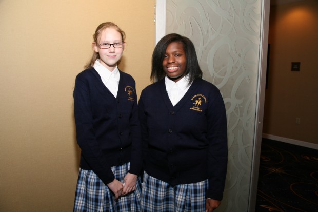  Lauren Bray, Ronnesha Wingo