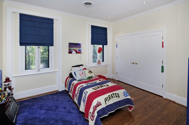 MiddlePolo709BR.jpg