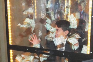 party3_Money_0309.jpg