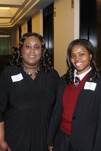 Tonya Farr, Jaquelyn Cox