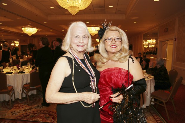 Bernadette Ziller, Ilona Wilken