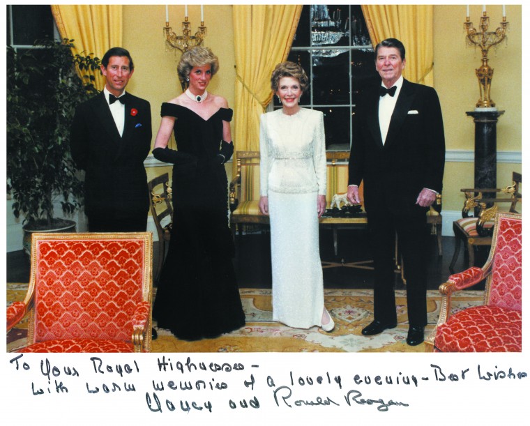 Dress79_2.jpg