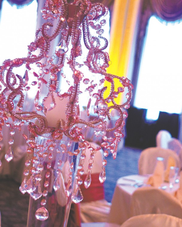 party4_chandelier_0309.jpg