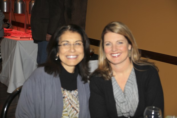 Beth Davis, Suzy Stone