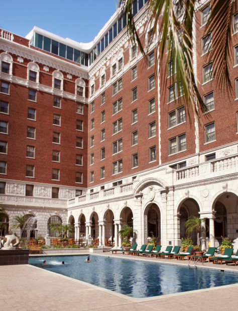 best pool areas_Chase Park Plaza Pool.jpg