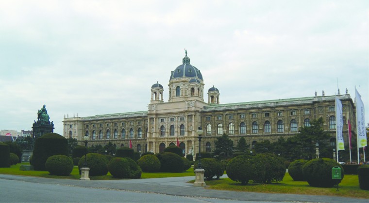 vie-320_0330.jpg