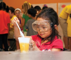 lil7-ScienceCntr1_0525.jpg
