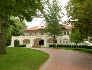 1108 Hillside Drive