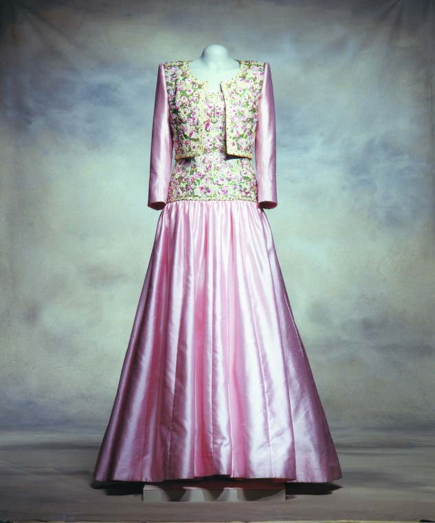 Dress19F.jpg