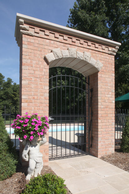 19217 Brookhollow Dr-pool.jpg