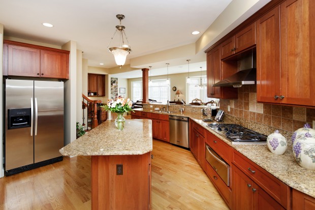 EagleBluff168478KT.jpg