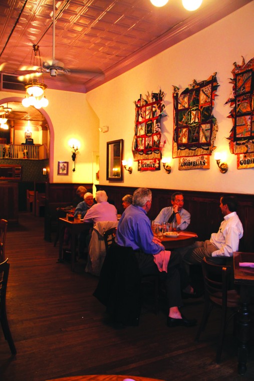 dine_1230.jpg