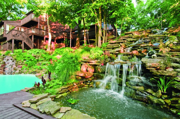 mkt6-waterfall_0902.jpg