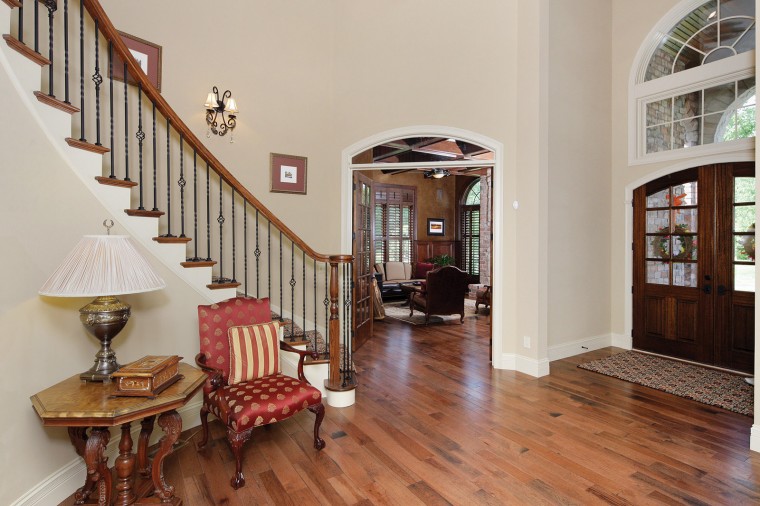 dp-foyer_0824.jpg