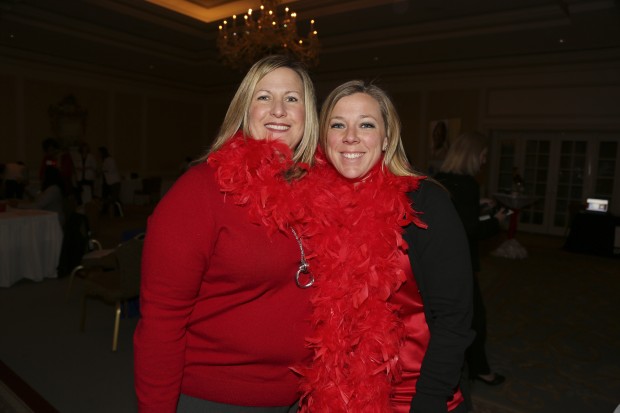 Janine Hueter, Kristin Dearing