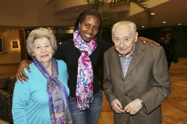 Sara Wolf, Olive Mukabalisa, Leo Wolf 
