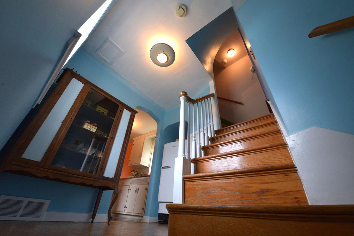 New owners of Haines Shoe House in York shine up roadside curiosity