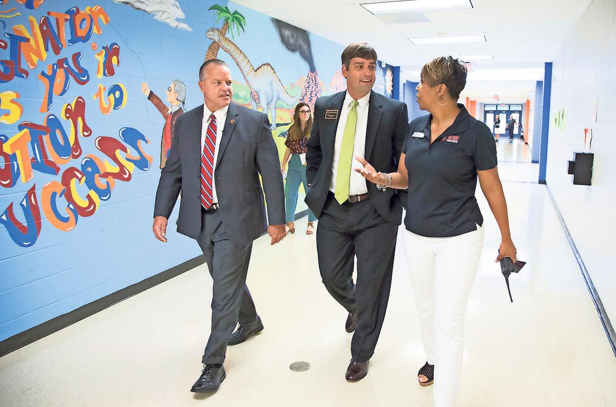 Cobb Superintendent Ragsdale back students at Lovinggood