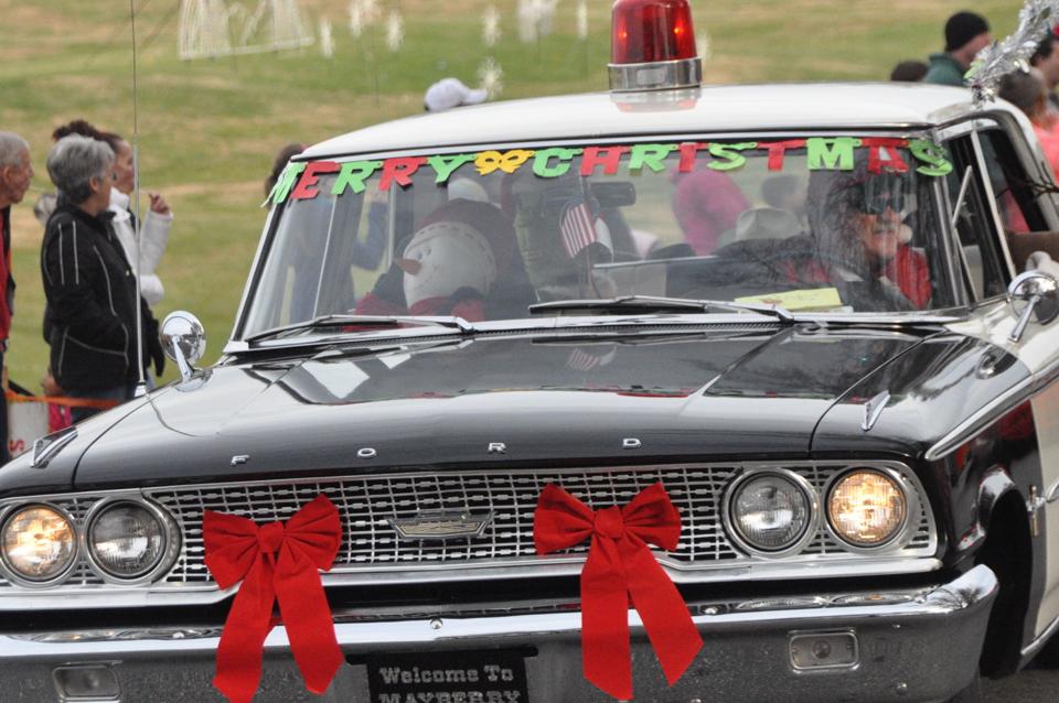 j iverson riddle developmental center christmas parade morganton christmas parade