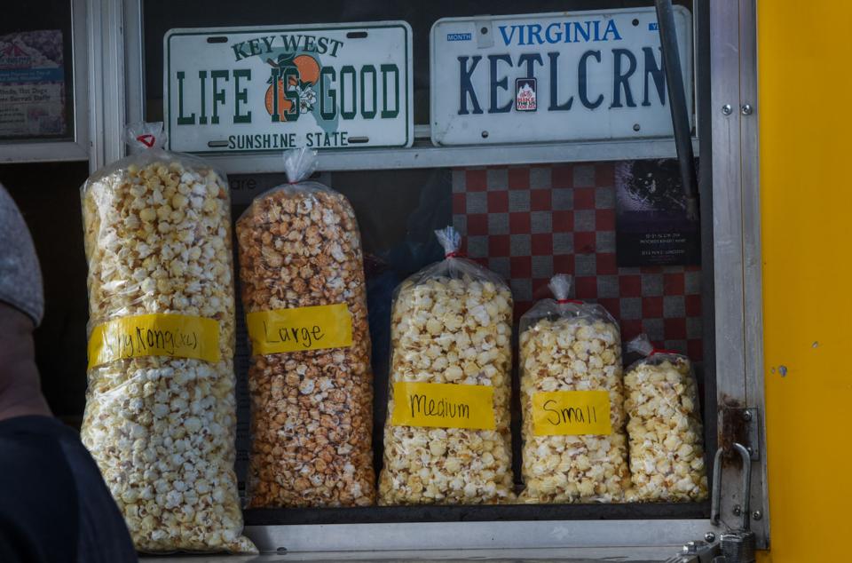 Kettle Corn vendor pops roadside treats The Nelson County Times News