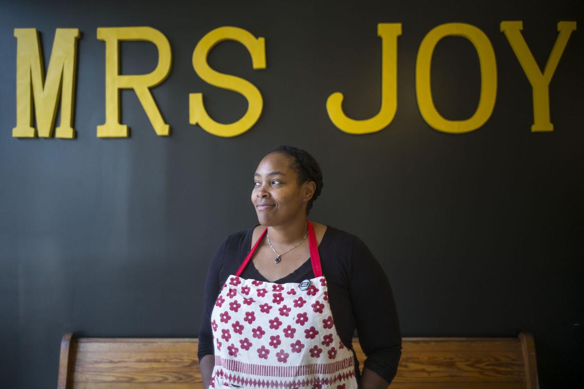 Lynchburg baker opens ‘absolutely fabulous’ downtown shop Business