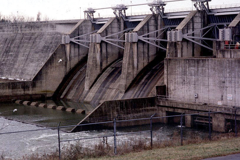 PHOTOS Building Smith Mountain Lake, a look back Local News
