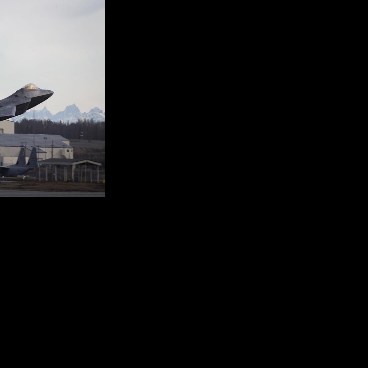 F-35B jets practice with F-22s for first time in Alaska exercise - Fairbanks Daily News-Miner